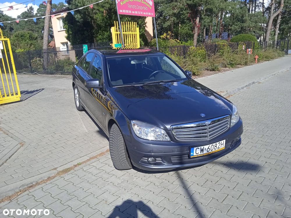 Mercedes-Benz Klasa C 180 BlueEFFICIENCY Elegance - 8