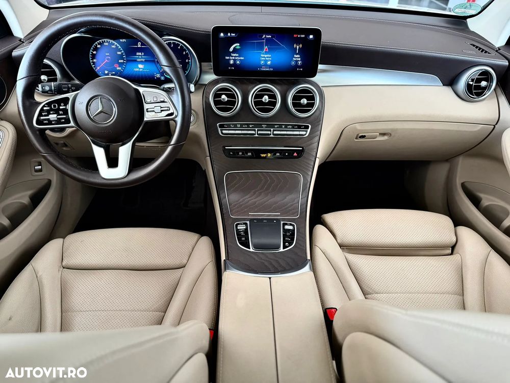 Mercedes-Benz GLC - 18