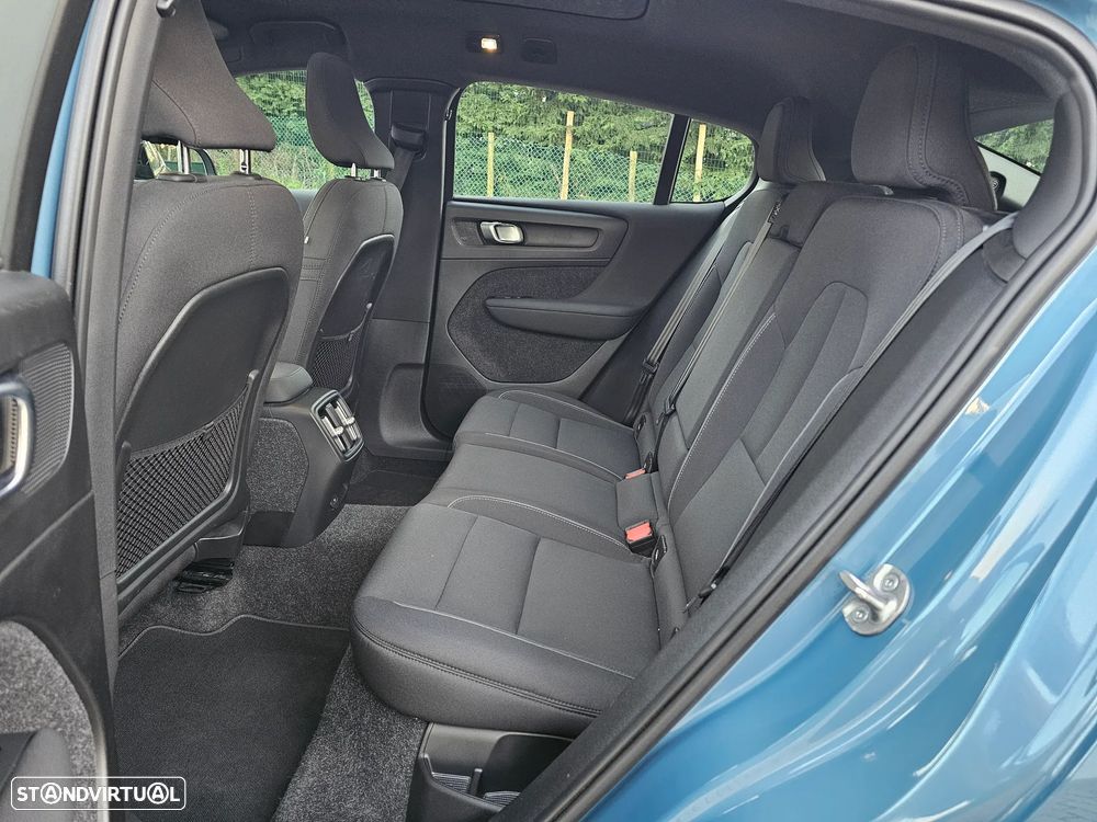 Volvo C40 Recharge Single Motor Plus - 13