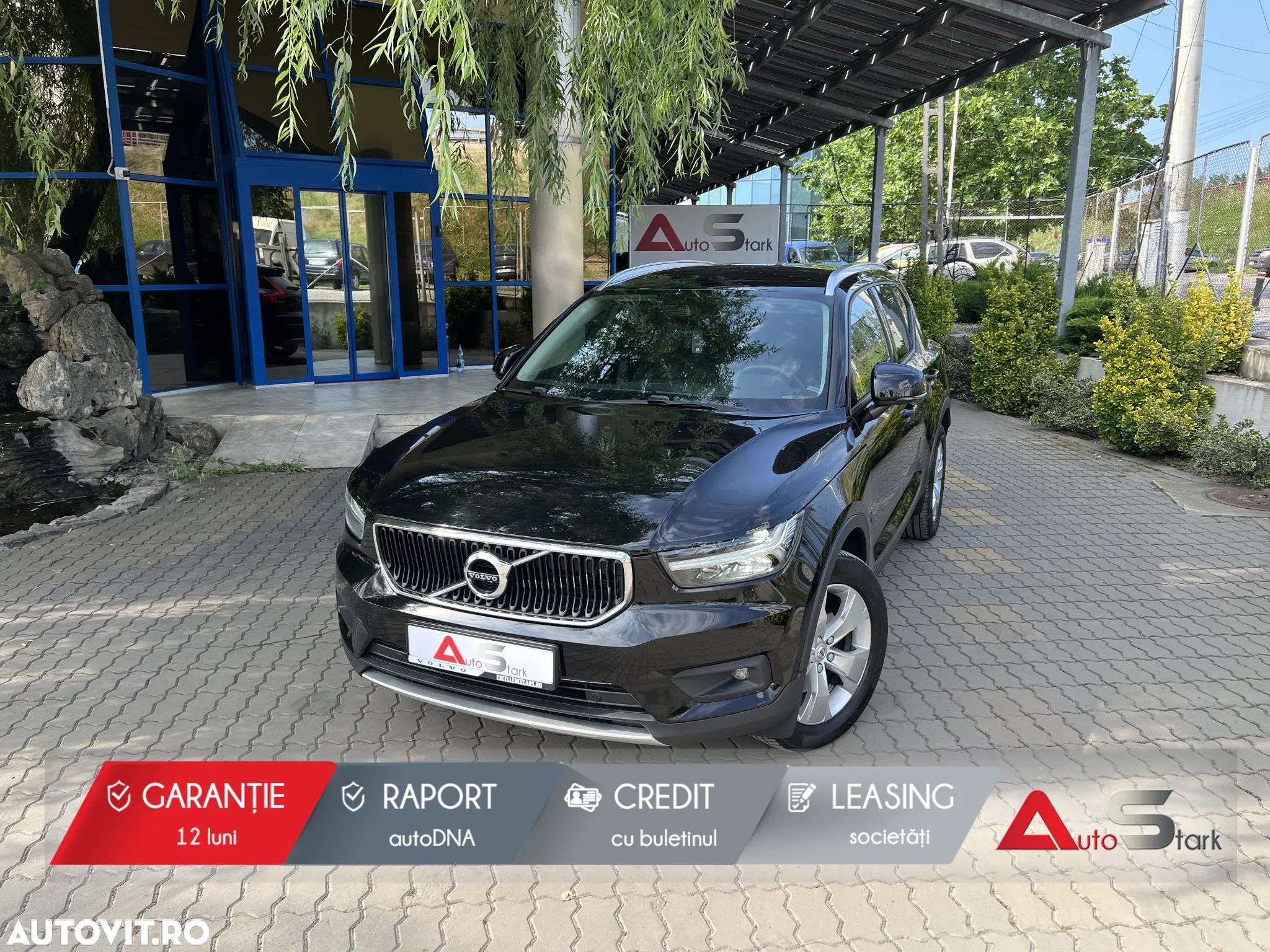 Volvo XC 40 D4 AWD Momentum - 1