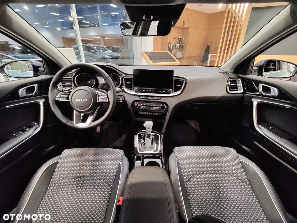 Kia Ceed 1.5 T-GDI Tribute DCT - 3