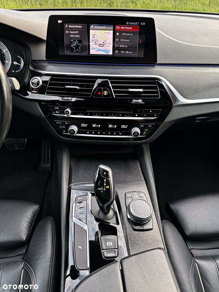 BMW Seria 5 525d M Sport sport - 26