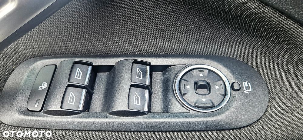 Ford S-Max 2.0 TDCi DPF Titanium MPS6 - 16