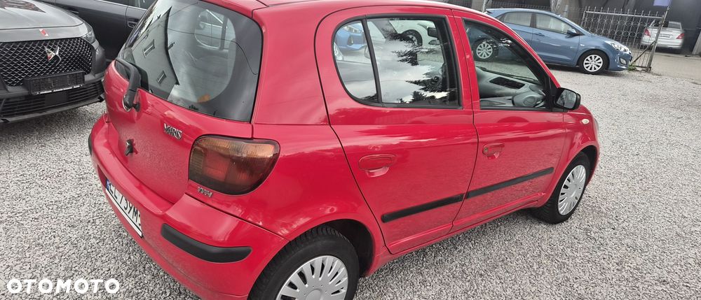 Toyota Yaris - 3