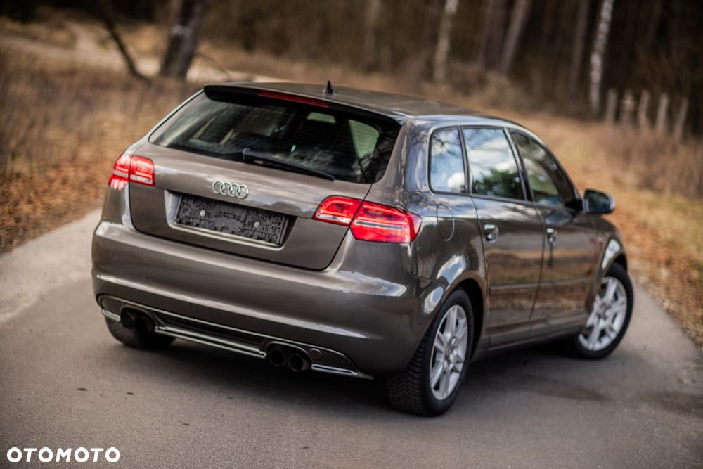 Audi A3 Sportback 2.0 TFSI (DSG) S tronic S line Sportpaket plus - 7