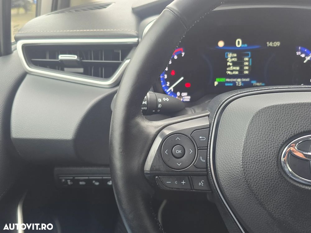 Toyota Corolla Sedan 1.8 HSD Exclusive - 10