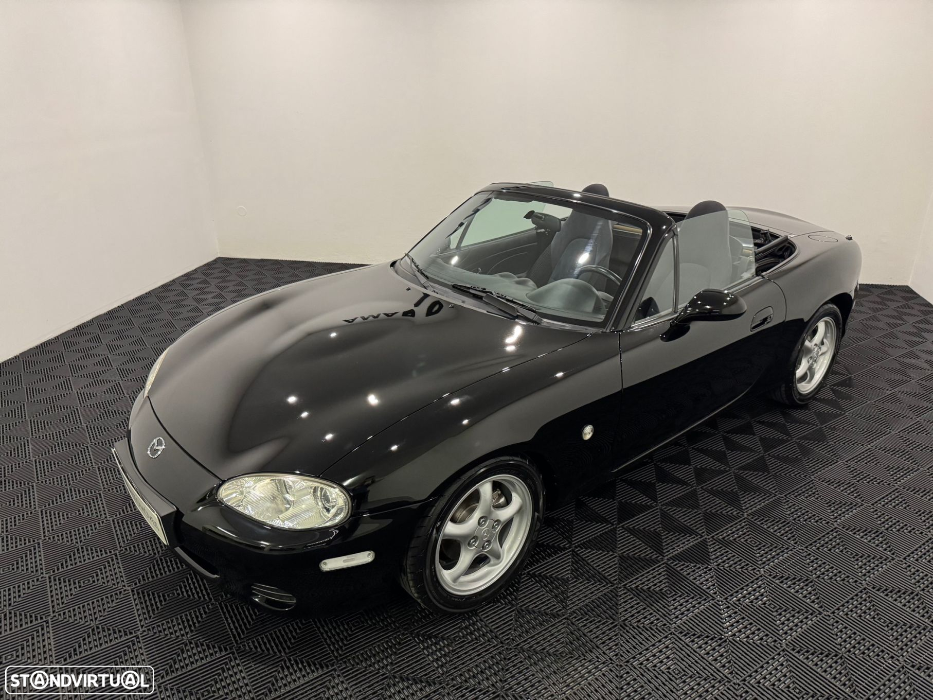 Mazda MX-5 1.6 - 17