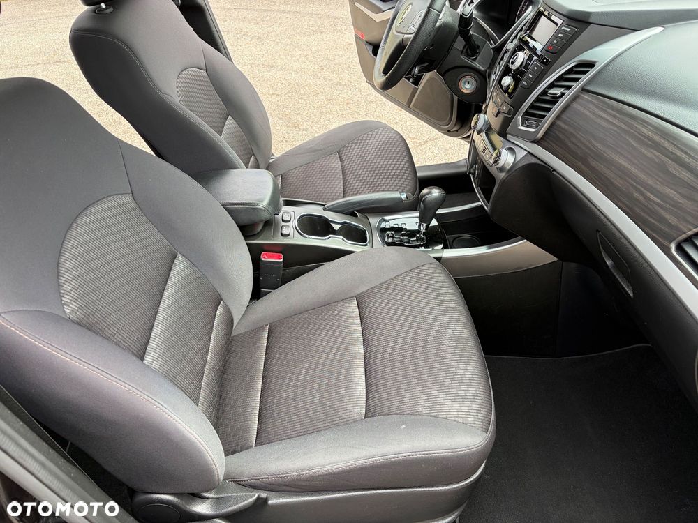 SsangYong/KGM Korando 2.0 Sapphire 2WD EU6 - 14