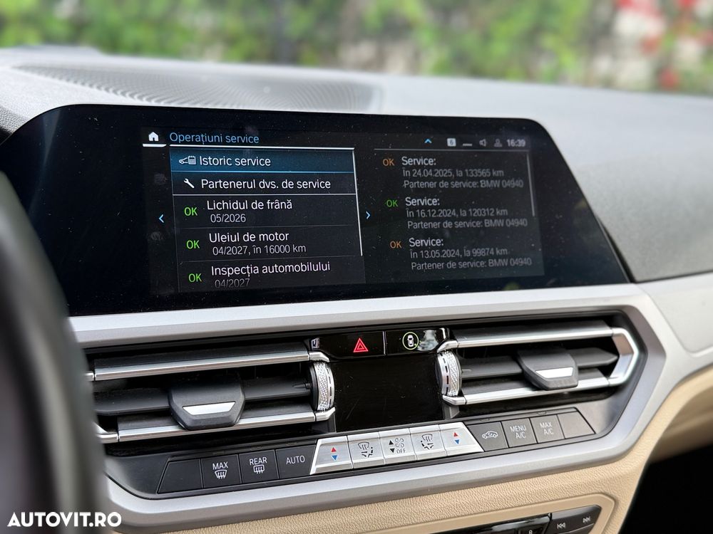 BMW Seria 3 330e Aut. - 31