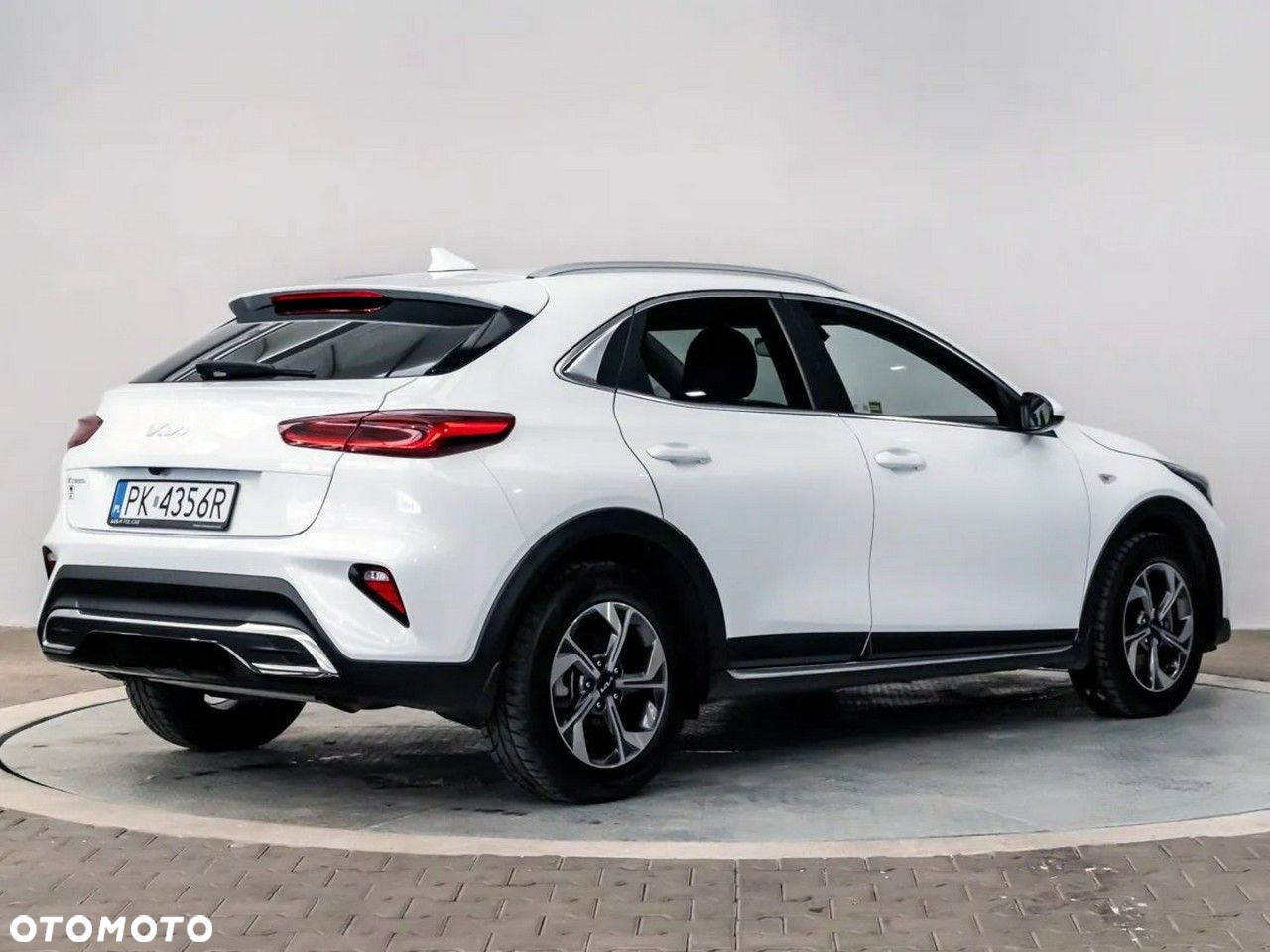 Kia XCeed 1.5 T-GDI M - 2