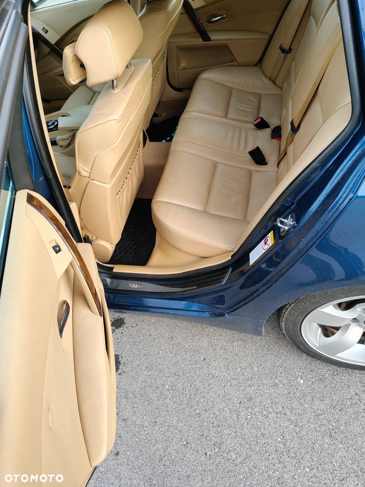 BMW Seria 5 - 25