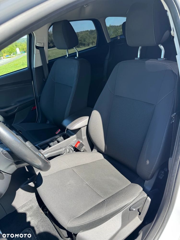 Ford Focus 1.5 TDCi SYNC Edition - 13