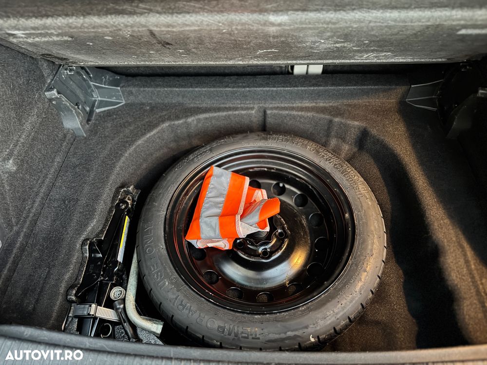 Volkswagen Golf Sportsvan 1.4 TSI (BlueMotion Technology) DSG Highline - 14