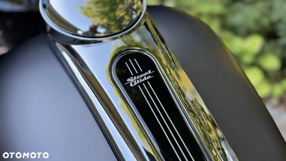 Harley-Davidson Touring Street Glide - 9