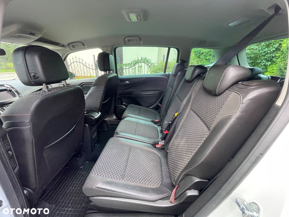Opel Zafira Tourer 1.4 Turbo Innovation - 13