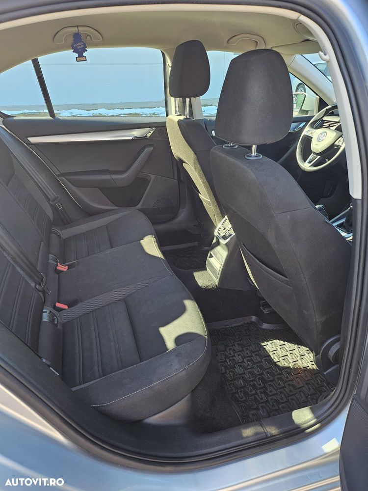 Skoda Octavia 1.0 TSI Style - 7