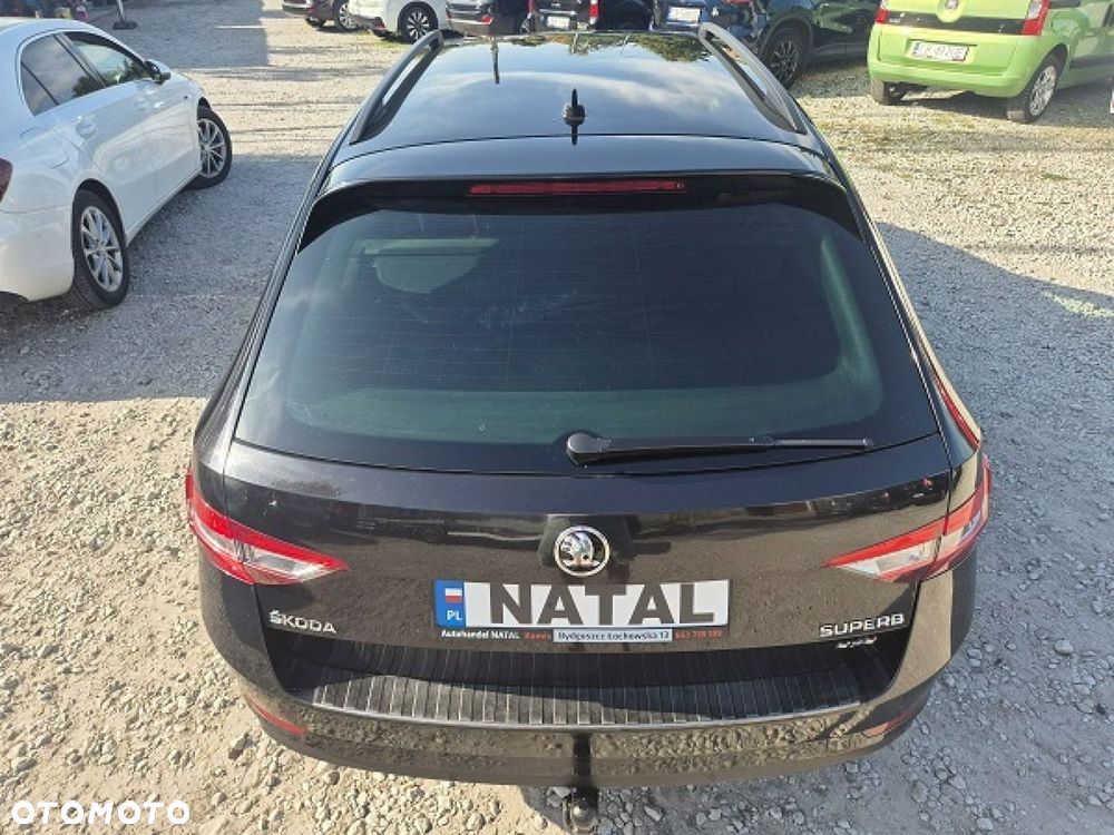 Skoda Superb 2.0 TDI 4x4 DSG Ambition - 16