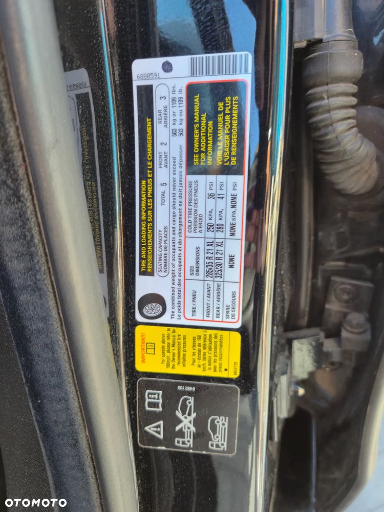 BMW X6 xDrive50i - 38