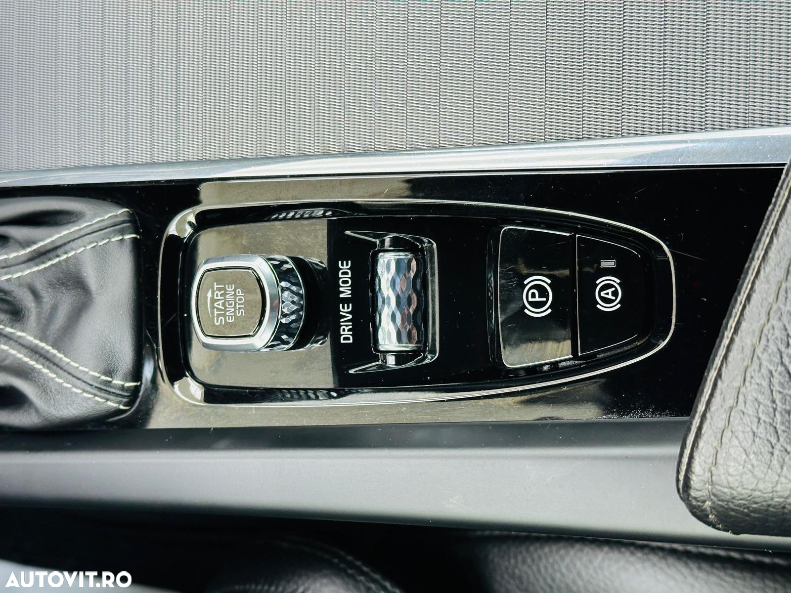Volvo XC 60 - 37