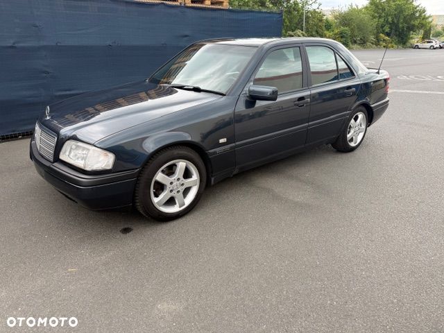 Mercedes-Benz Klasa C - 1