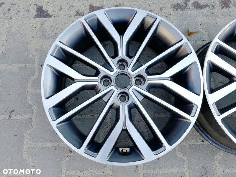 Felga aluminiowa 17" KIA 52910-H8600 - 2