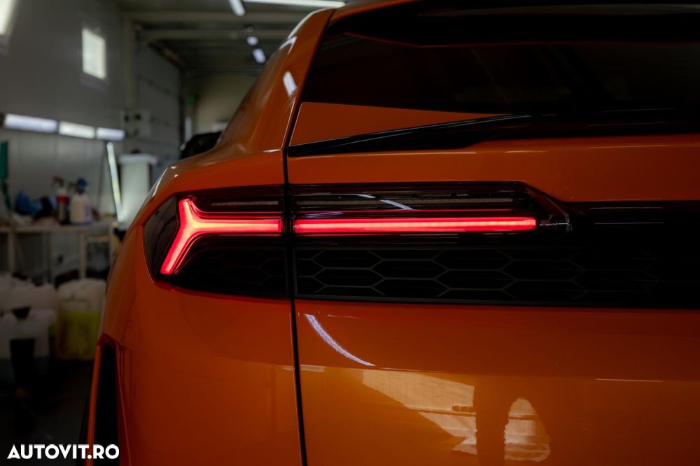 Lamborghini URUS - 16
