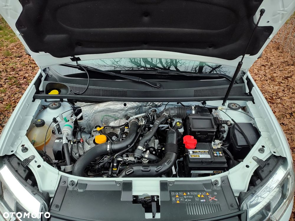 Dacia Logan TCe 90 S&S Stepway Celebration - 31