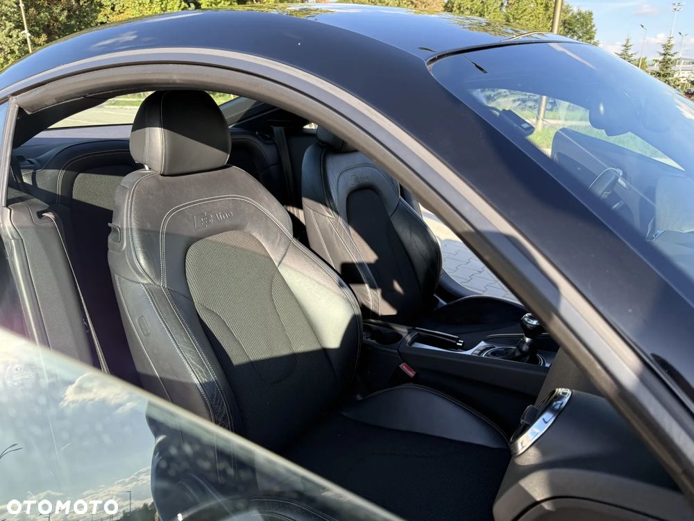 Audi TT Coupé 2.0 TDI Quattro - 18