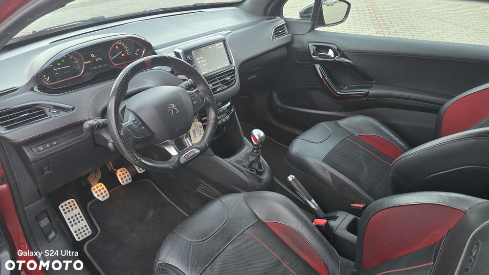 Peugeot 208 THP STOP & START GTi by Sport - 11