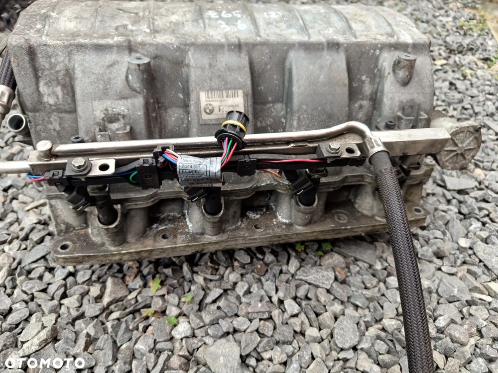 BMW E53 E60 E63 E65 E66 E67 4.4i N62 KOLEKTOR SSĄCY 7537882 722928 - 8