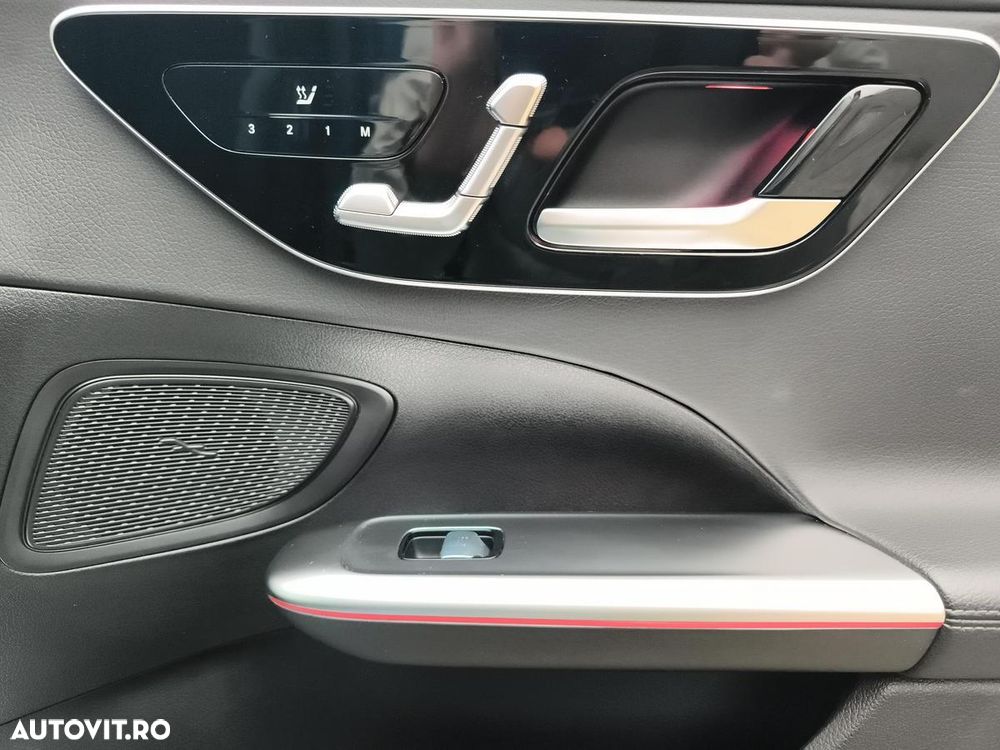 Mercedes-Benz C 300 MHEV 4MATIC - 15