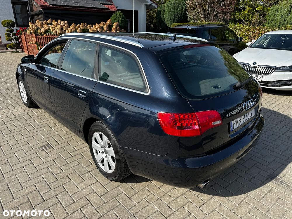 Audi A6 Avant - 4