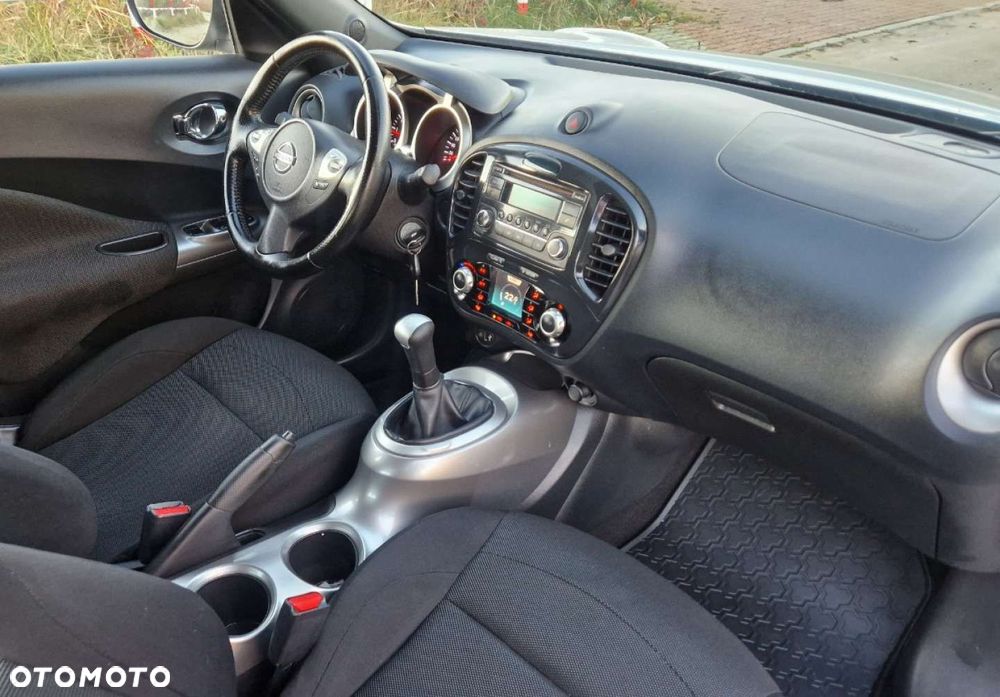 Nissan Juke 1.6 Acenta S&S - 27