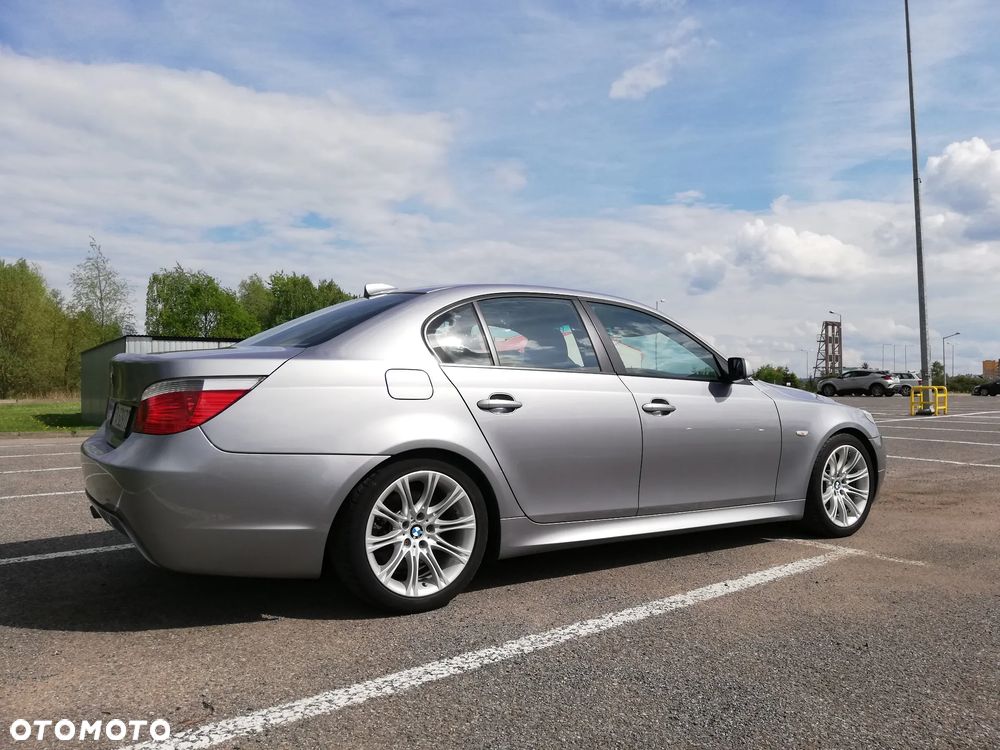 BMW Seria 5 525i - 5