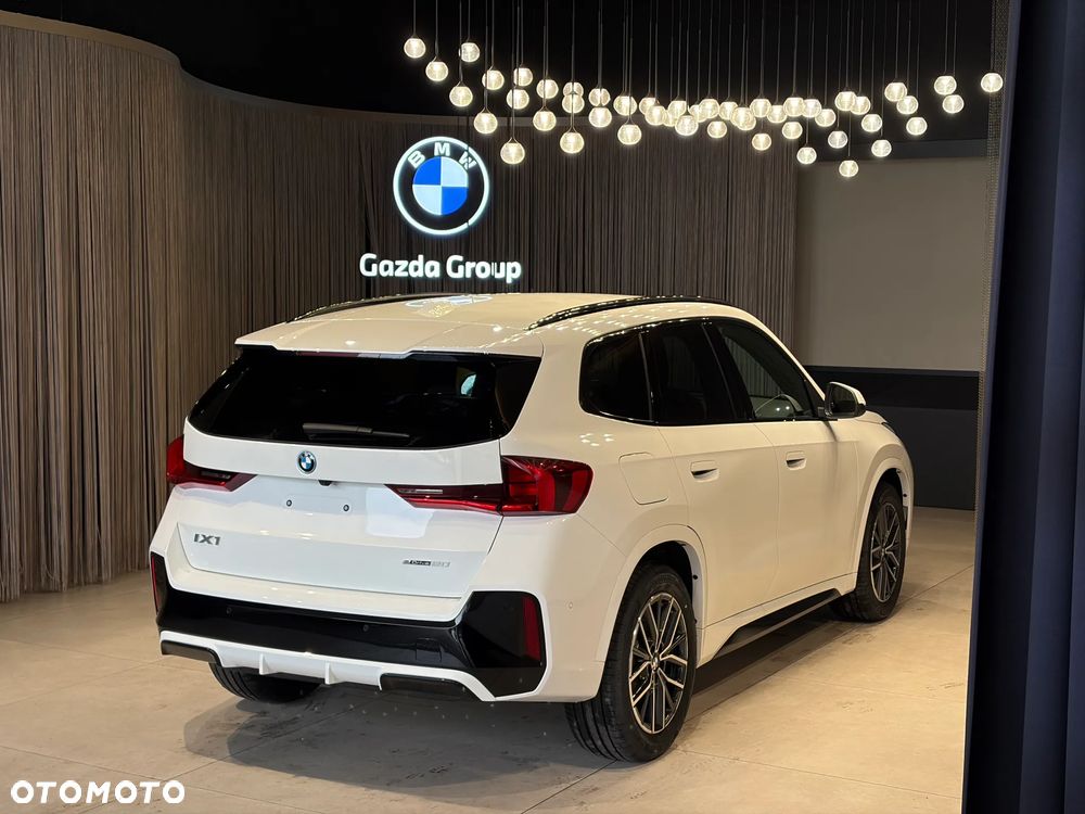 BMW iX1 eDrive20 66.5kWh - 8