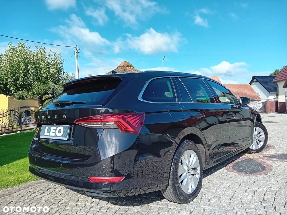 Skoda Octavia 2.0 TDI DSG Base - 14