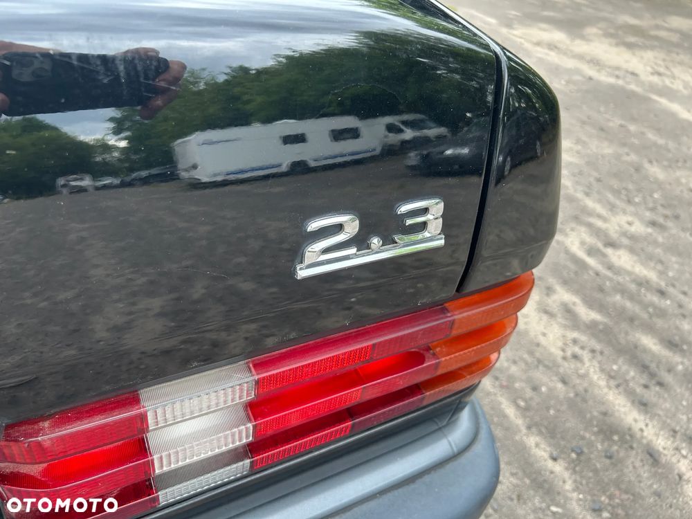 Mercedes-Benz W201 (190) - 28