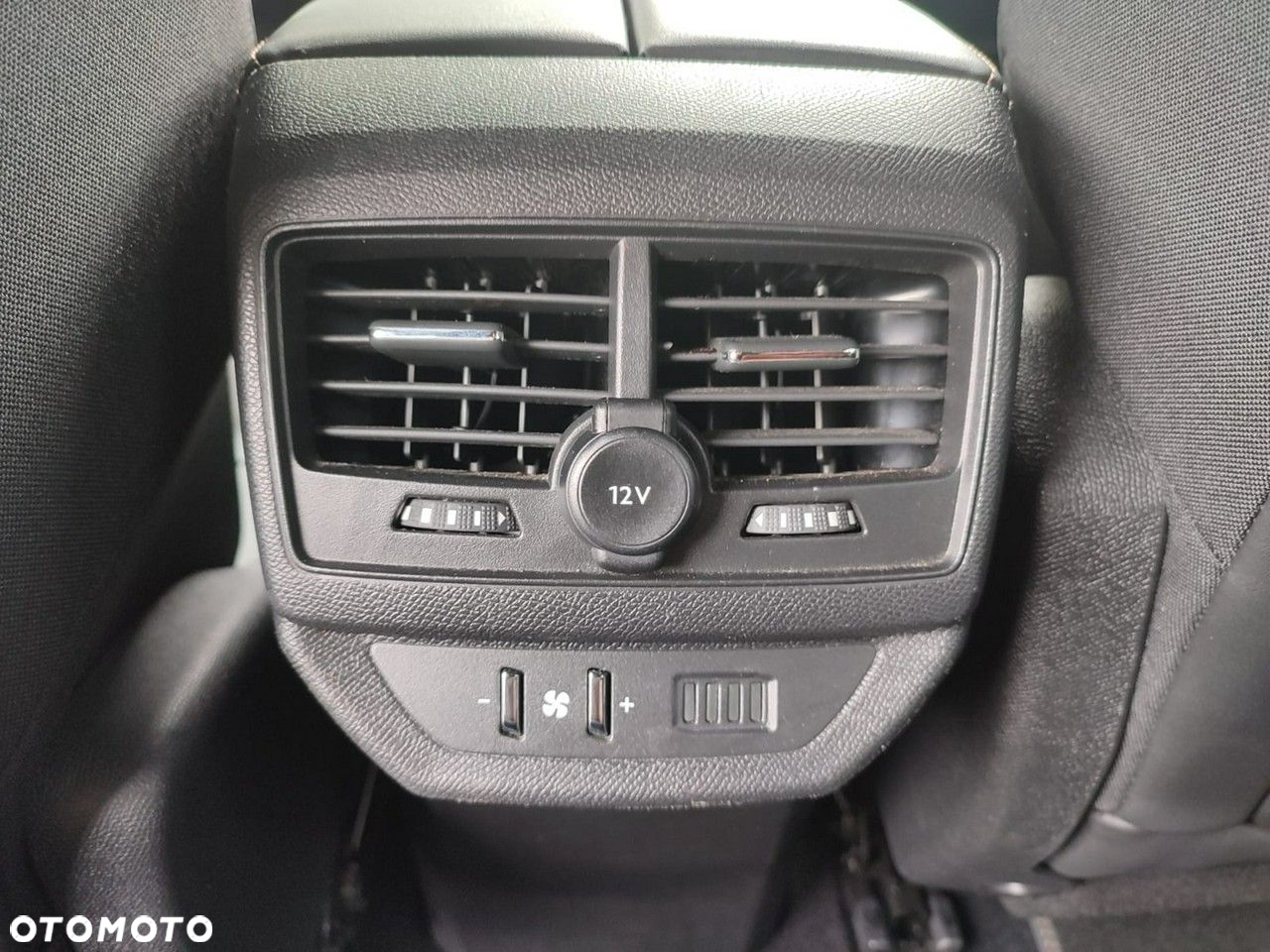 Peugeot 5008 - 21