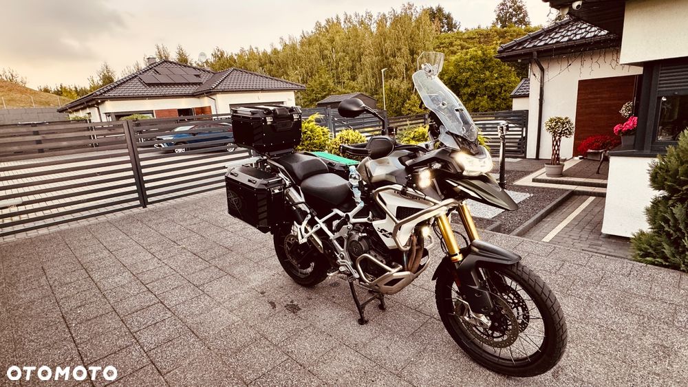 Triumph Tiger - 4