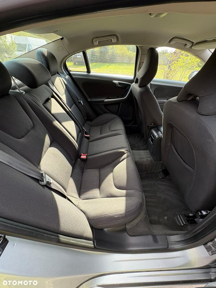 Volvo S60 - 6