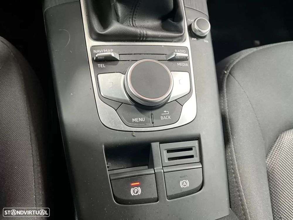 Audi A3 Sportback 30 TDI Sport - 53