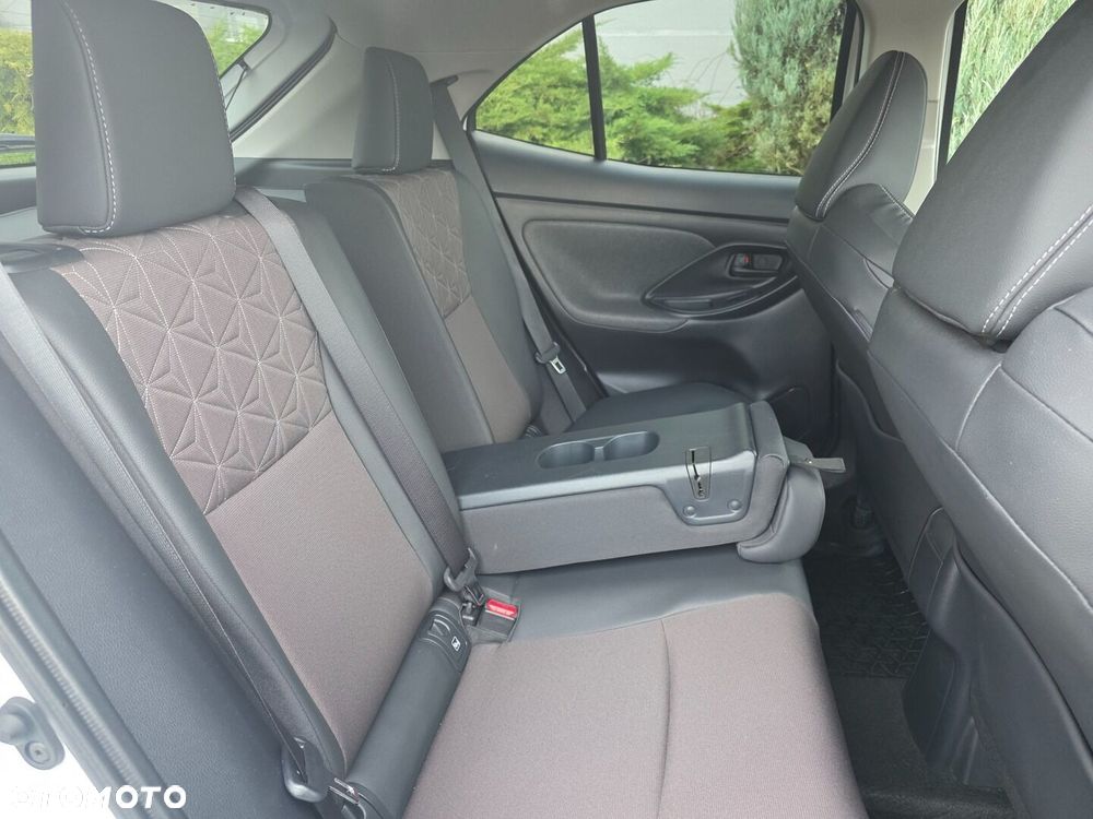Toyota Yaris Cross - 21
