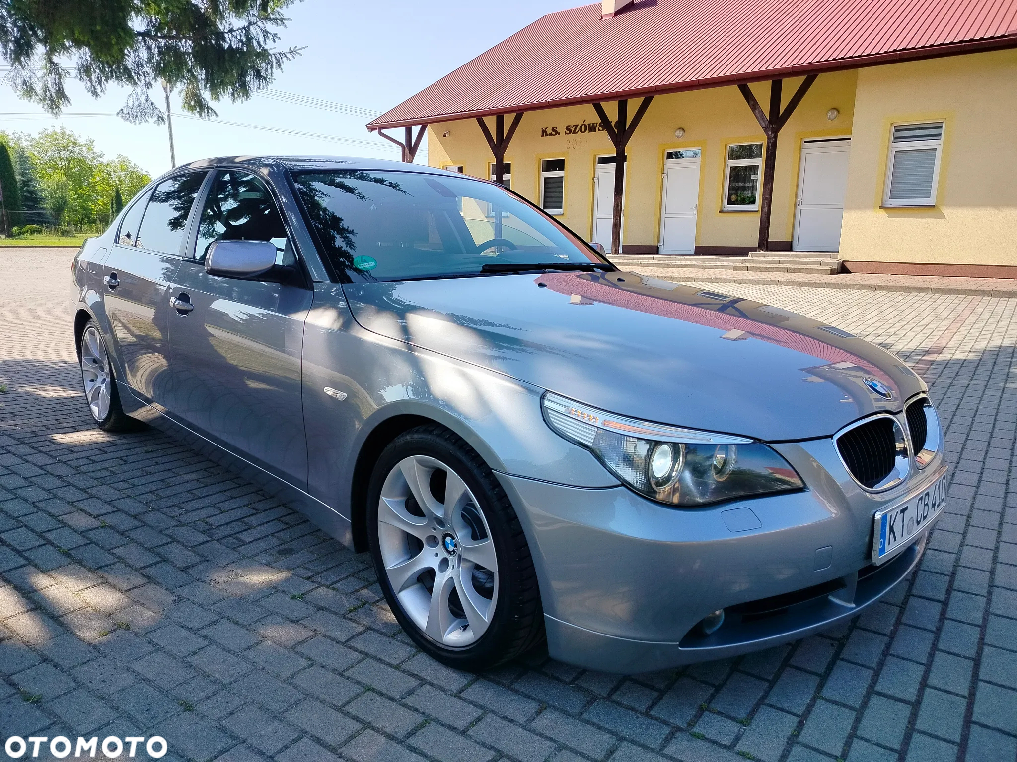 BMW Seria 5 525i - 12