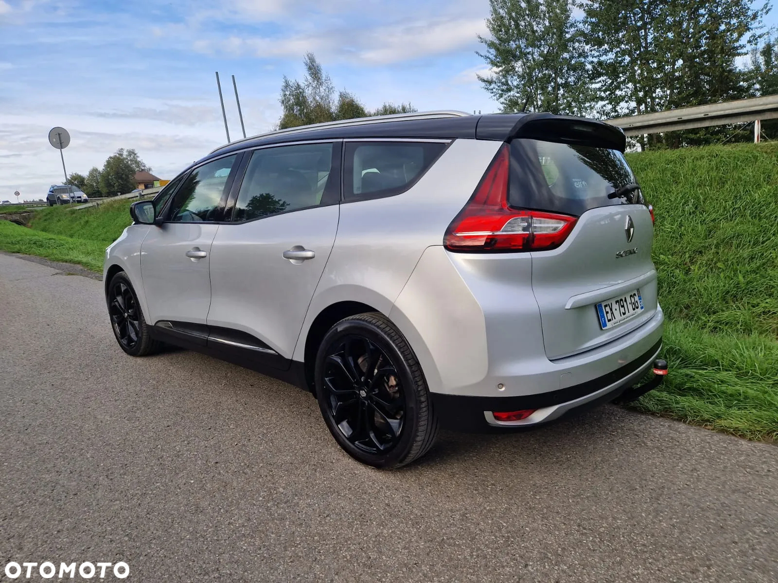 Renault Scenic - 9