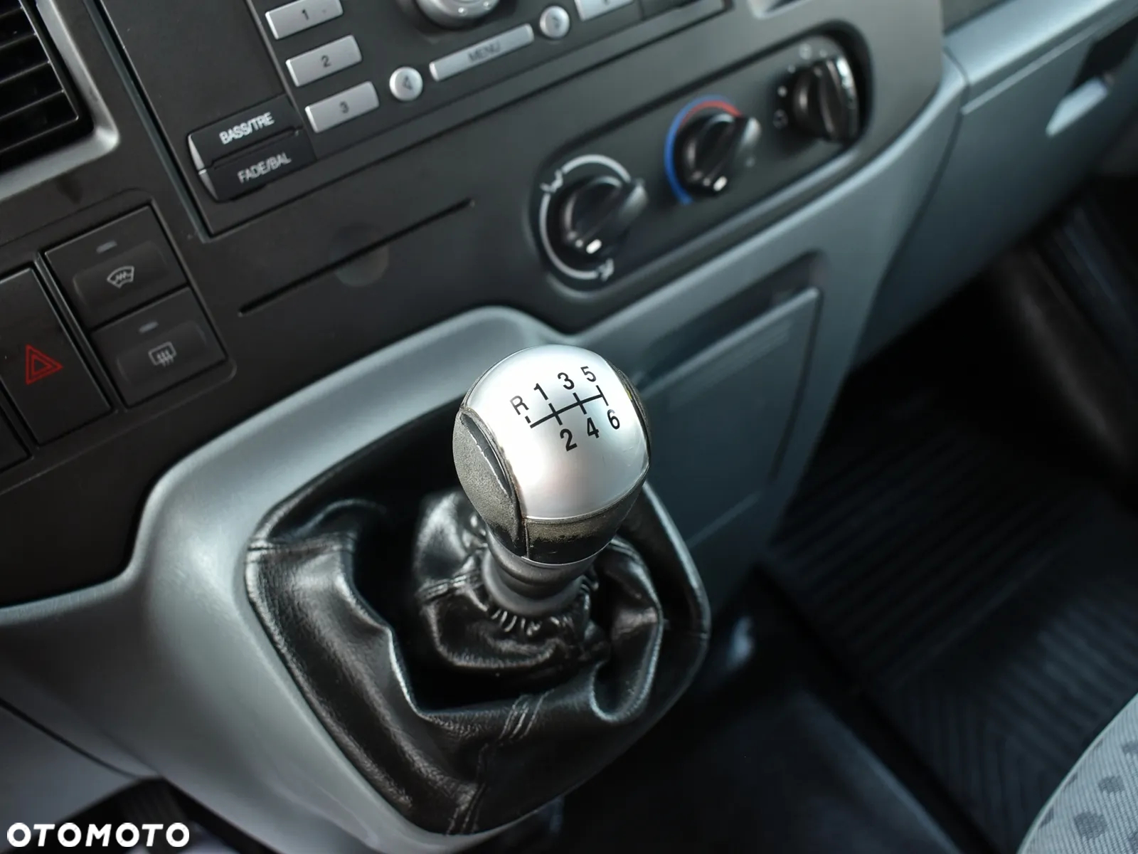 Ford TRANSIT - 12