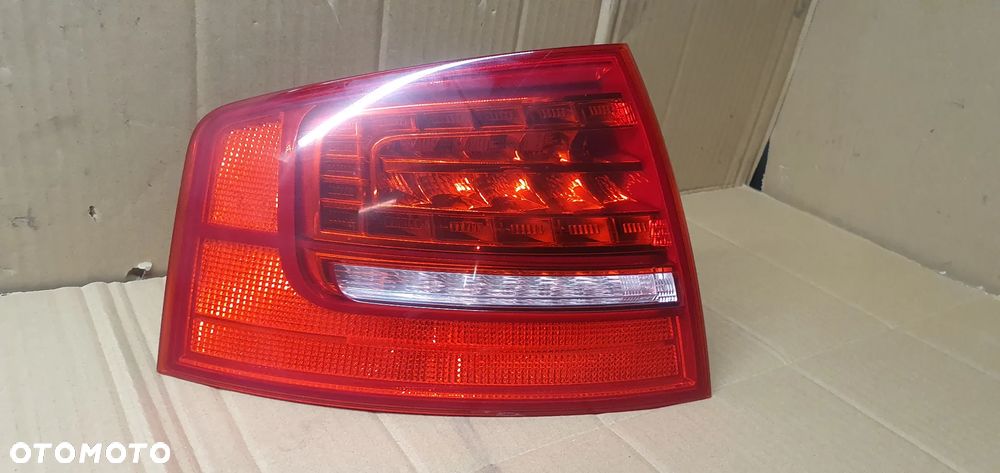 Lampa lewy tył tylna lewa LED Audi A8 D3 4E0945095H - 3