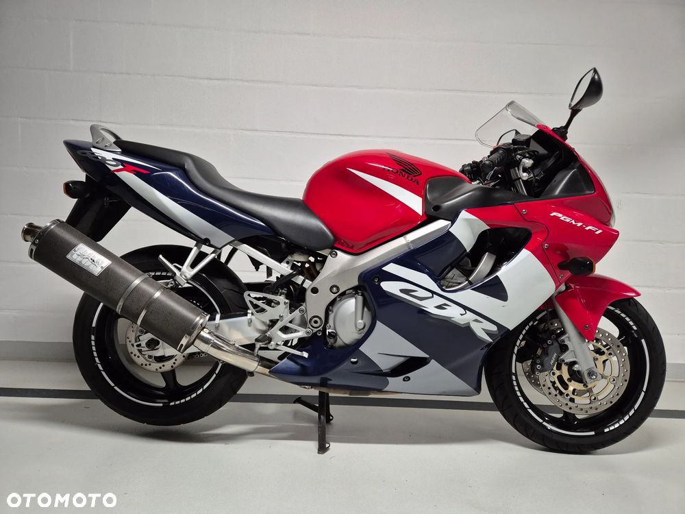 Honda CBR - 2
