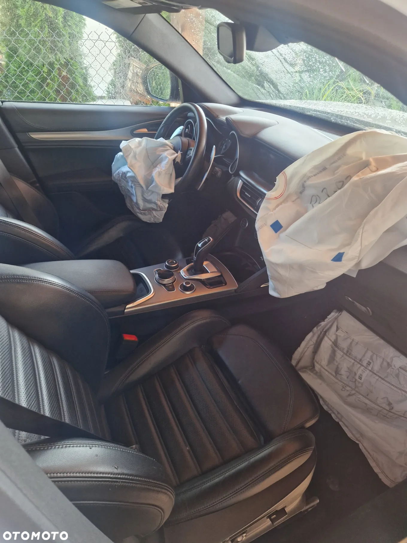 Alfa Romeo Stelvio 2.0 Turbo 16V AT8-Q4 Veloce Ti - 3