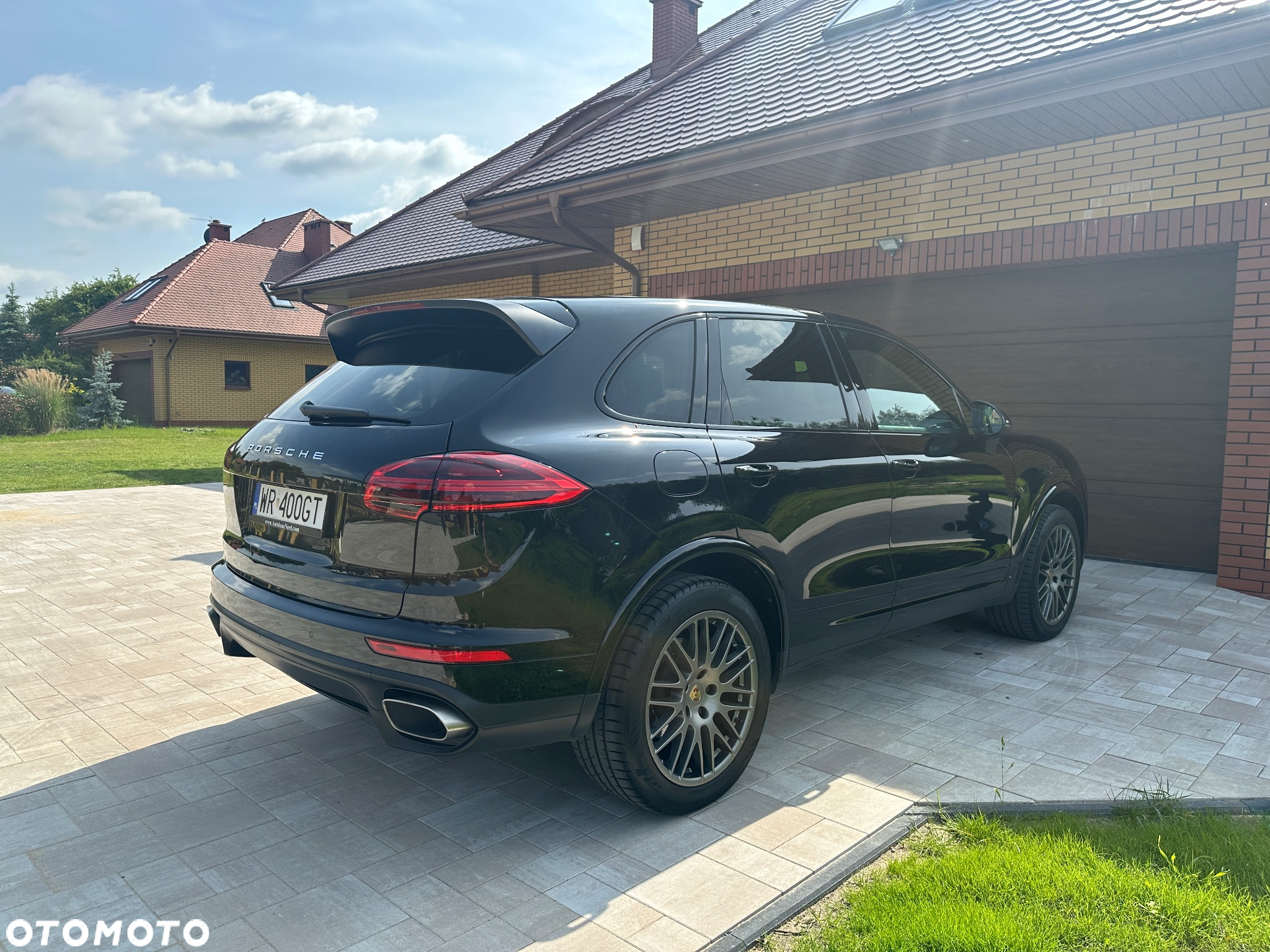 Porsche Cayenne Diesel Platinum Edition - 4