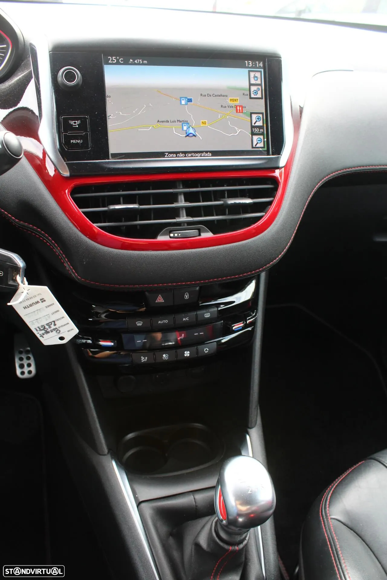 Peugeot 208 1.6 THP GTi - 15
